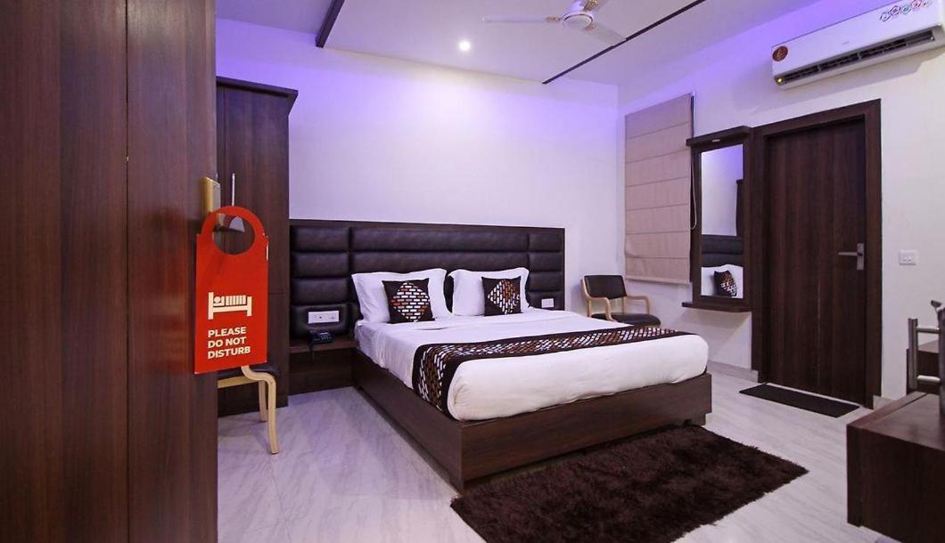 Hotel Opal Courtyard Агра Экстерьер фото
