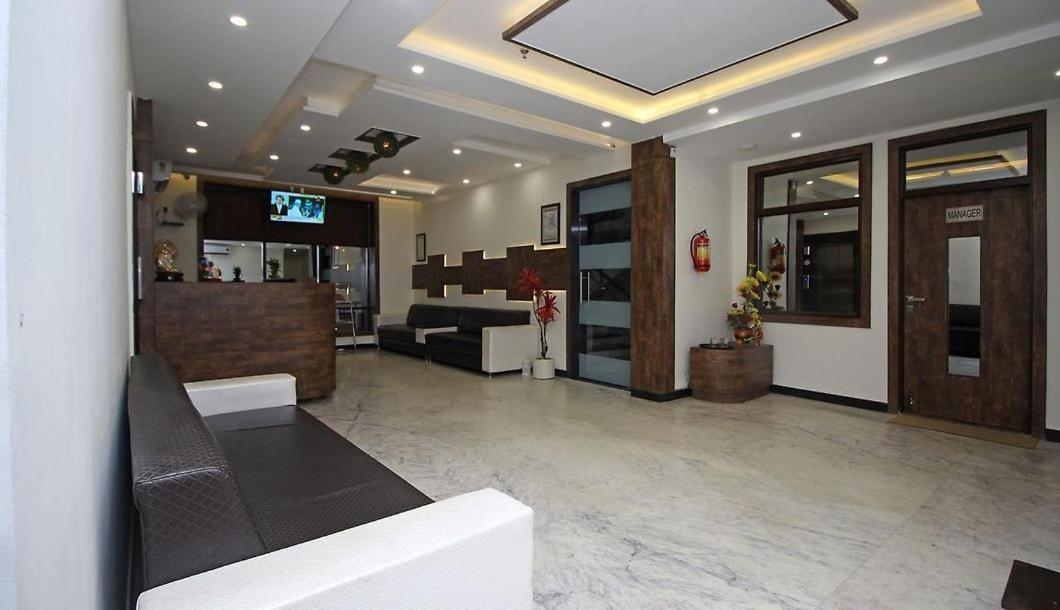 Hotel Opal Courtyard Агра Экстерьер фото